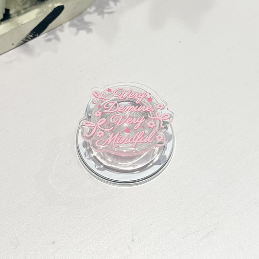 Very Demure, Very Mindful Magnetic Grip