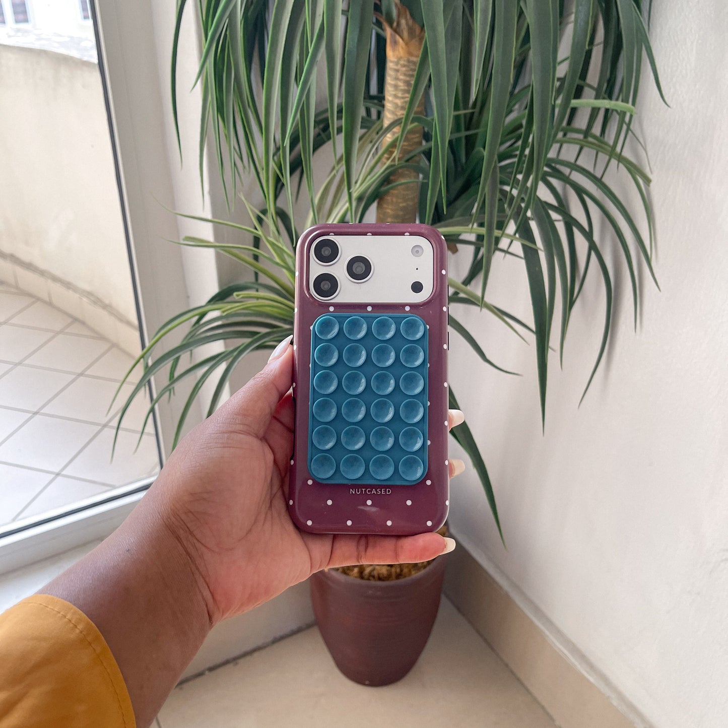 Nutcased Magsafe Suction Buddy